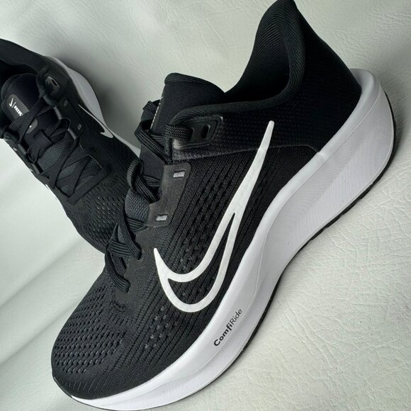 H119 - SIZE 6.5 WOMENS NIKE QUEST 6 BLACK/ WHITE FD6034 001 - Picture 4 of 10